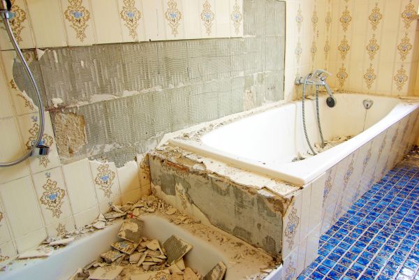 Bathtub Demolition in Bountiful