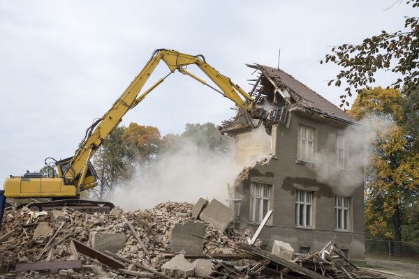House Wrecking in Bountiful