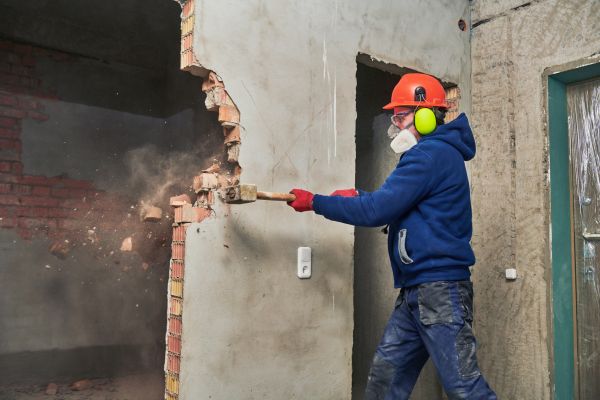 Concrete Wall Demolition in Bountiful
